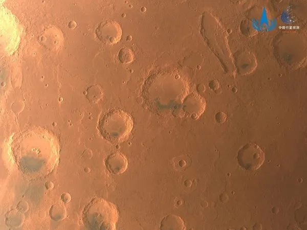 Trung Quốc hoàn tất sứ mệnh khám phá sao Hỏa