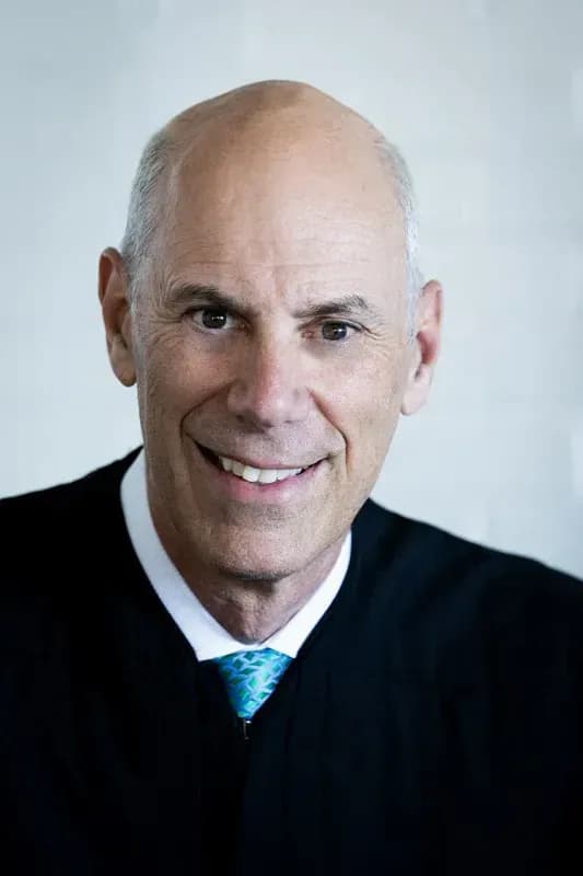 Toà phúc thẩm liên bang bác đơn kiện Thẩm phán James Boasberg của DOJ