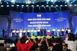 Vinh danh Làng gốm Thanh Hà tại Giải thưởng Du lịch 2025