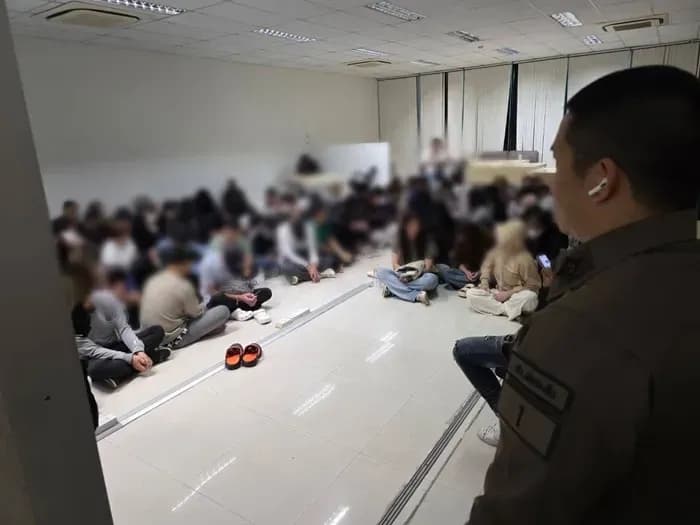 Thái Lan bắt giữ 93 người Việt thuộc đường dây cờ bạc trực tuyến