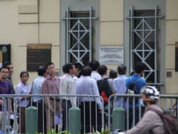 Người mắc bệnh mãn tính có thể bị từ chối visa Hoa Kỳ