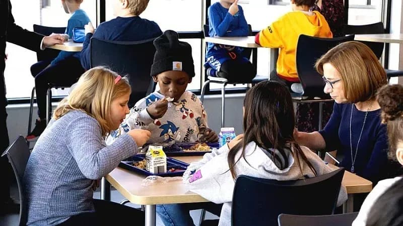 Tiếp vụ chính quyền Trump không muốn chi trả trợ cấp SNAP tháng 11