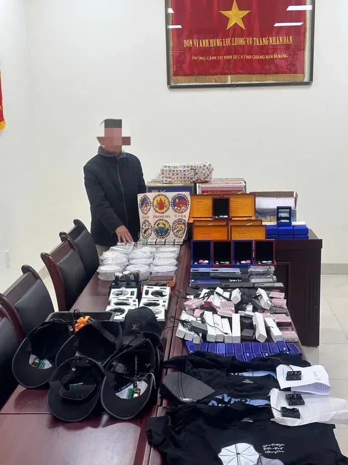Đà Nẵng triệt phá 2 điểm mua bán thiết bị gian lận phục vụ cờ bạc