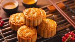 Hướng dẫn làm bánh trung thu nướng nhân thập cẩm tại nhà