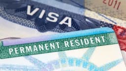 USCIS nâng độ khó bài thi quốc tịch, ứng viên cần học 128 câu hỏi