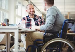 Hoa Kỳ: Lượng việc làm tháng 3 tăng mạnh, thị trường lao động vẫn  gặp khó?