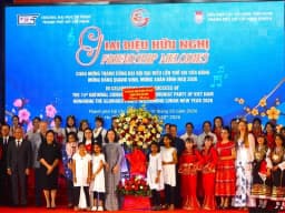 “Giai điệu hữu nghị” thắt chặt tình đoàn kết giữa Việt Nam với quốc tế