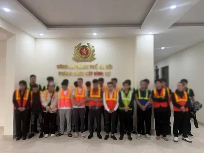 Khởi tố 26 đối tượng kinh doanh “bóng cười”, nhiều sinh viên bị xử lý 