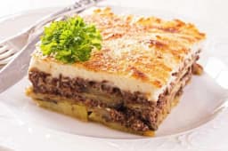 Khám phá Moussaka – Biểu tượng ẩm thực Hy Lạp và bí quyết chế biến tại nhà