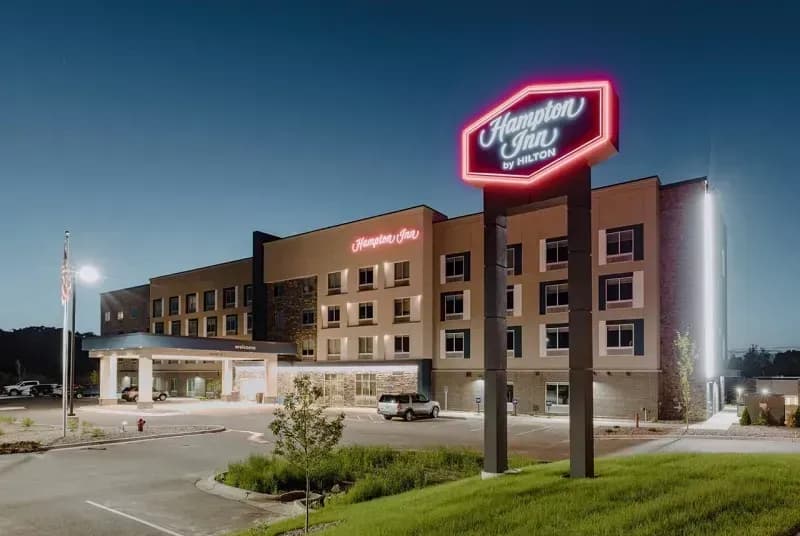 Hilton loại một khách sạn ở Minnesota khỏi hệ thống do từ chối DHS
