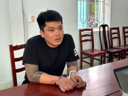 Bắt nhóm “hiệp sĩ” núp bóng cứu người từ Campuchia để trục lợi