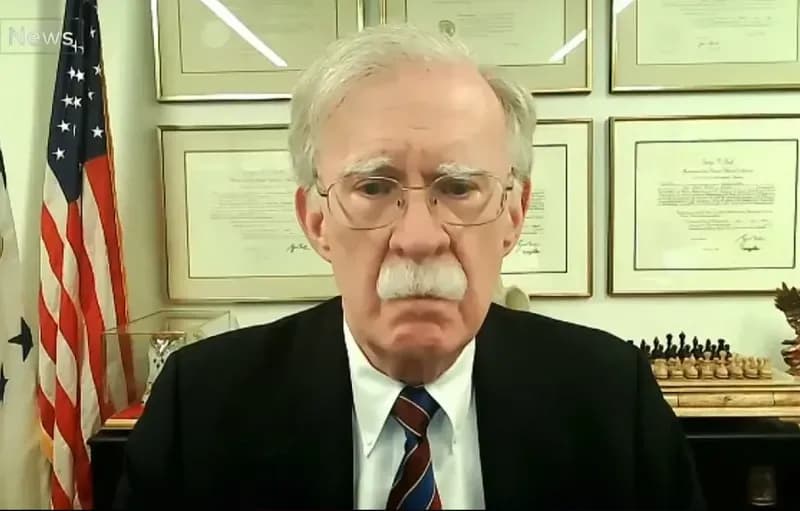 Cựu cố vấn an ninh quốc gia Hoa Kỳ bị cáo buộc tiết lộ thông tin mật