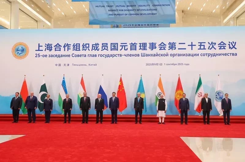 Ấn Độ kêu gọi BRICS giải quyết thâm hụt thương mại giữa lúc căng thẳng với Hoa Kỳ