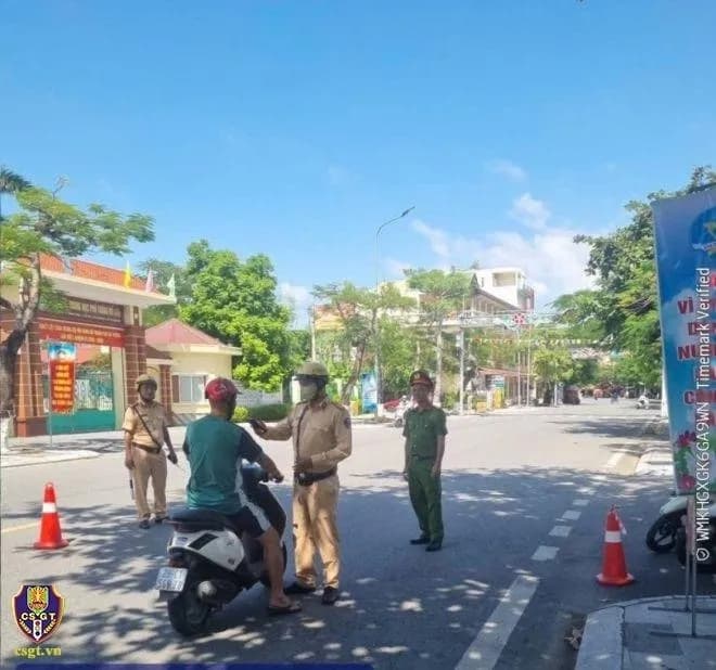 Việt Nam: Gần 4.000 tài xế xe hơi, xe máy vi phạm nồng độ cồn