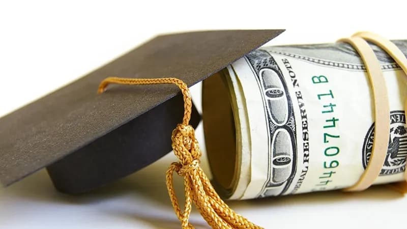 Bộ Giáo dục Hoa Kỳ dừng Kế hoạch SAVE, 7 triệu người vay bị ảnh hưởng?