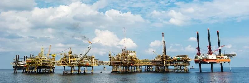 Hoa Kỳ tạm dỡ bỏ lệnh trừng phạt đối với dầu mỏ Iran