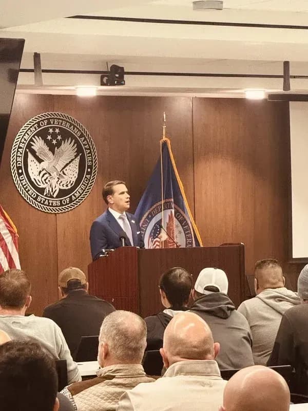 DOJ công bố thêm khoảng 3,5 triệu trang tài liệu về Jeffrey Epstein