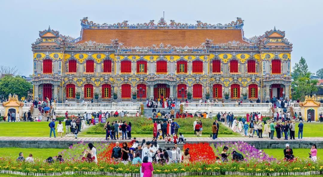 Du lịch Việt Nam khởi sắc đầu năm Ất Tỵ 2025