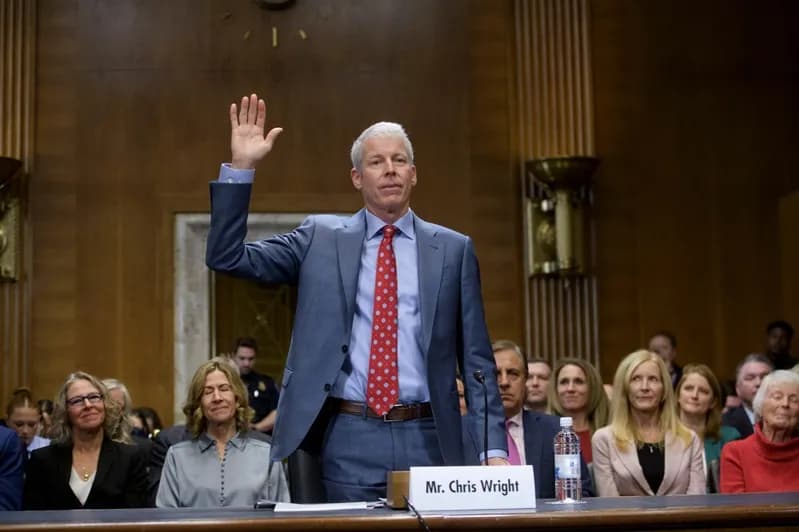 Động thái của Bộ trưởng Năng lượng Hoa Kỳ khiến giá dầu biến động