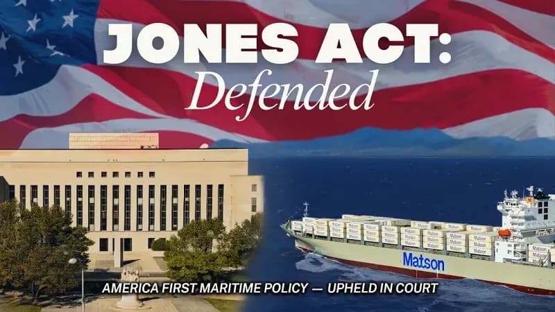 Trump cân nhắc miễn trừ đạo luật hàng hải vì giá nhiên liệu tăng mạnh