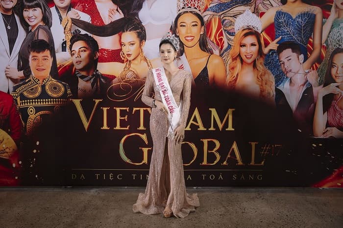 Julia Ngọc Nữ Hoàng Đại Sứ Việt Nam Toàn Cầu 2022